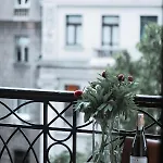 Frapolli On Deribasivska Street 4*