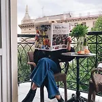 Hotel Frapolli On Deribasivska Street Odessa