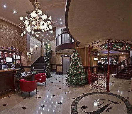 Frapolli On Deribasivska Street Hotel 4*