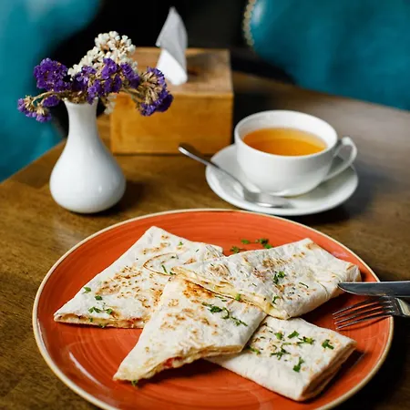 Frapolli On Deribasivska Street Hotel 4*