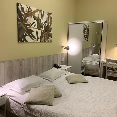 Frapolli On Deribasivska Street Szálloda