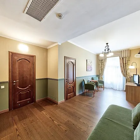 Hotel Frapolli On Deribasivska Street Oděsa