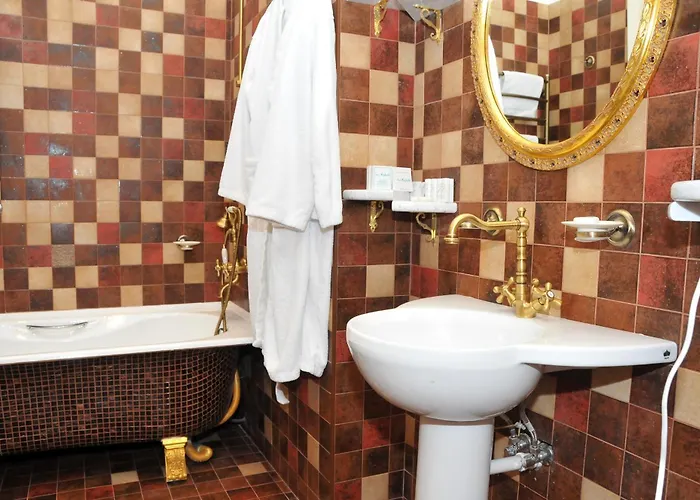 Frapolli On Deribasivska Street Отель 4*