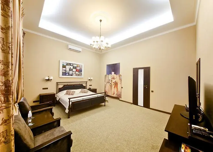 Отель Frapolli On Deribasivska Street