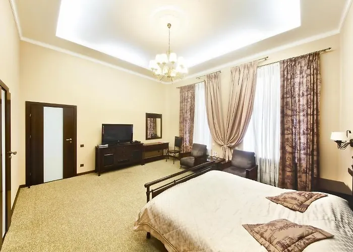 Frapolli On Deribasivska Street 4*