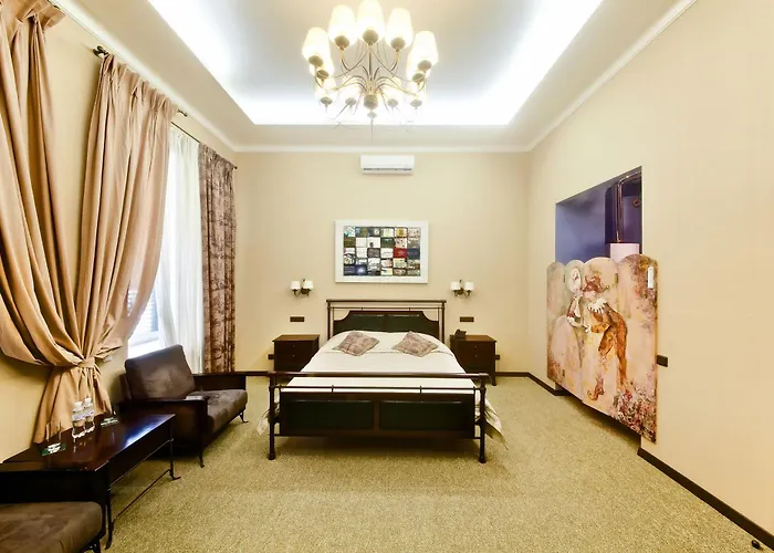 Szálloda Frapolli On Deribasivska Street 4*