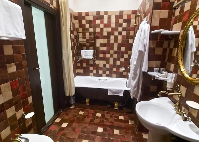 Frapolli On Deribasivska Street