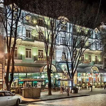 Frapolli On Deribasivska Street Hotel