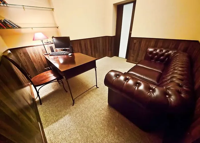 Hotel Frapolli On Deribasivska Street Odessa