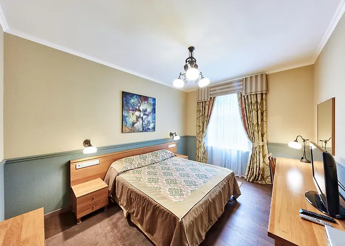 Hotel Frapolli On Deribasivska Street Odessa