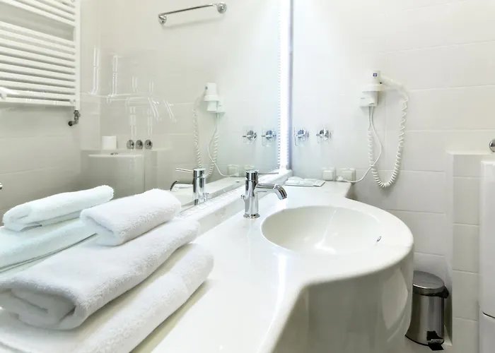 Hotel Frapolli On Deribasivska Street