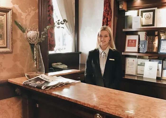 Frapolli On Deribasivska Street Odessa